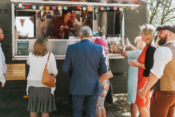 Deli Truck, catering, wedding, wedding catering, street food, kent,