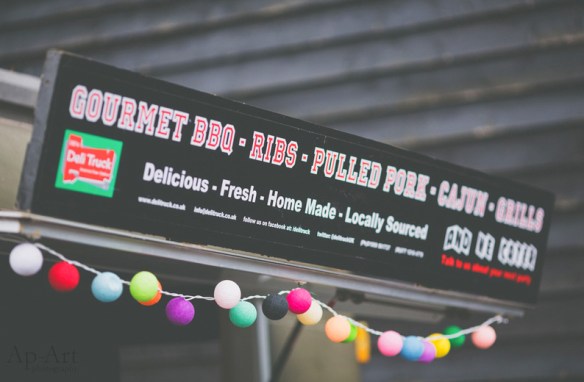 ross_kirsty_deli_truck_sign