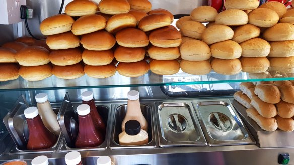 Buffet_bread_insidetruck_WR